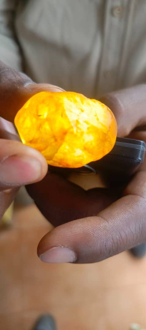 Gold & Gemstone Trading visual 9