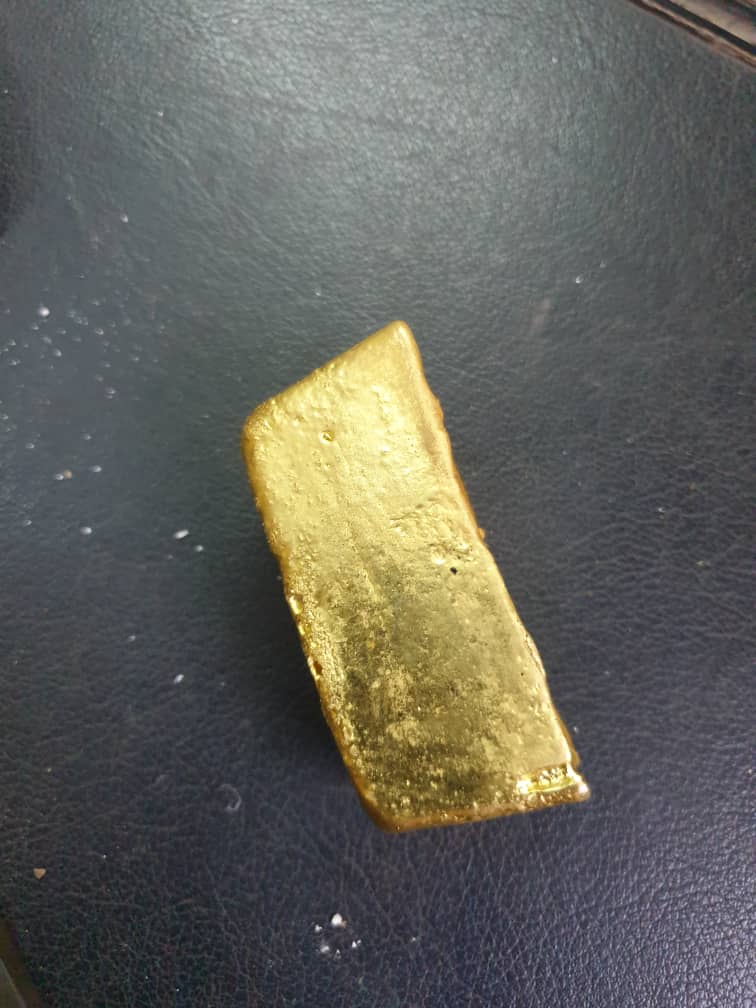 Gold & Gemstone Trading visual 3